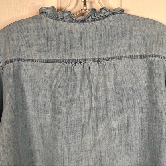 Aaron & Amber Chambray Ruffle Lace Button Front Shirt Sz S Puff Sleeves - Picture 13 of 16